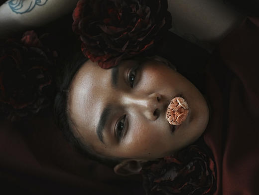 珊瑚喇叭花纯金镶嵌胸针吊坠两用款 商品图0