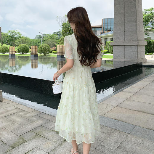 奢姿大码女装2025夏季木耳边减龄V领连衣裙胖妹妹碎花时尚裙子9952853144 商品图3