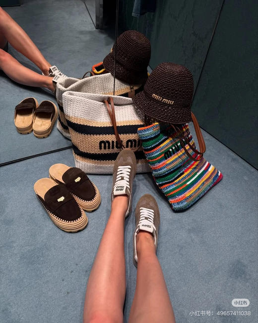 原厂皮𝐦𝐢𝐮 拉菲草编织包 商品图3