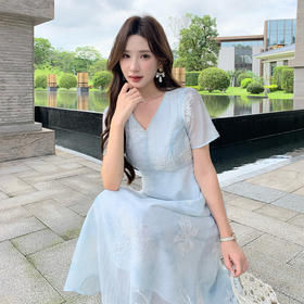 奢姿大码女装2025夏季V领波西米亚风时尚连衣裙胖妹妹印花裙子9952822272