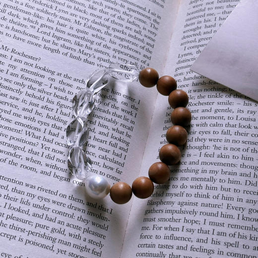 【甄珠贝】清冷风 老山檀和白水晶随形珍珠手串 商品图1