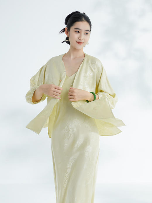 荷言GL 婉清 山水纹真丝提花新中式上衣淡黄色清凉透气夏季 商品图0