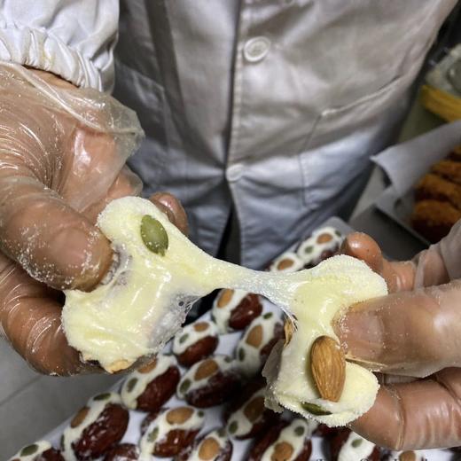 花样奶枣，好吃好看，赏心悦目，又有红枣的醇香甘甜，还有奶香十足的奶酱诱惑，再配上不同口味的搭配呈现出不同的美妙滋味！果干酥脆、肉松咸香、抹茶清新！ 商品图8