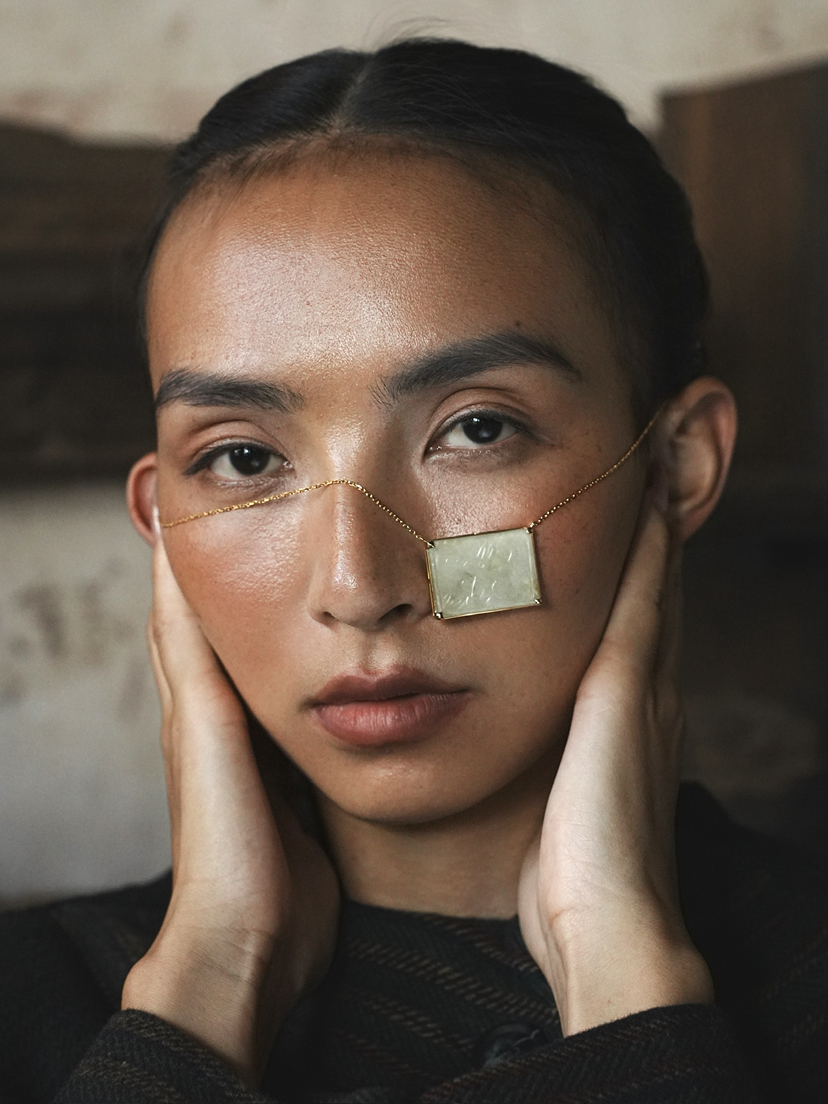 18k镶嵌晚清和田玉兔子项链