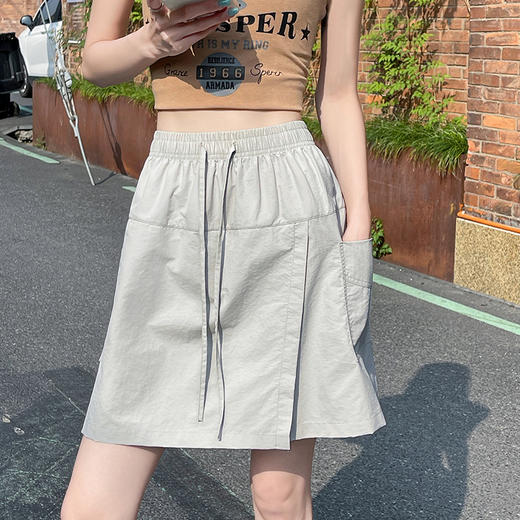 小红书爆款半身裙女五分裤 开叉设计感休闲百搭工装裤裙 商品图3