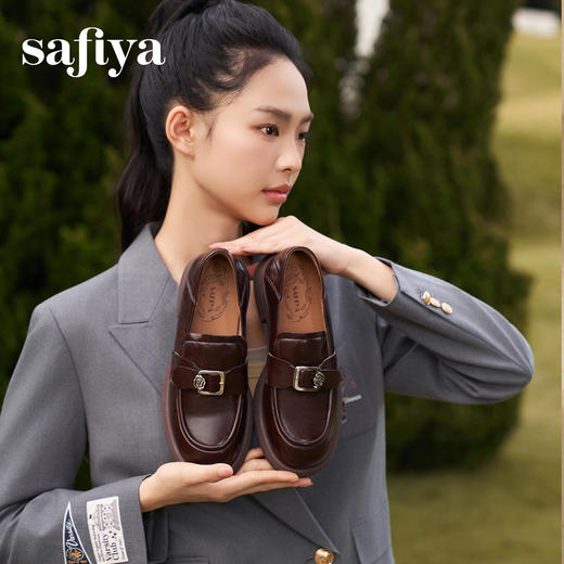 Safiya/索菲娅2025英伦风复古玫瑰扣圆头百搭深口粗跟乐福鞋 商品图9