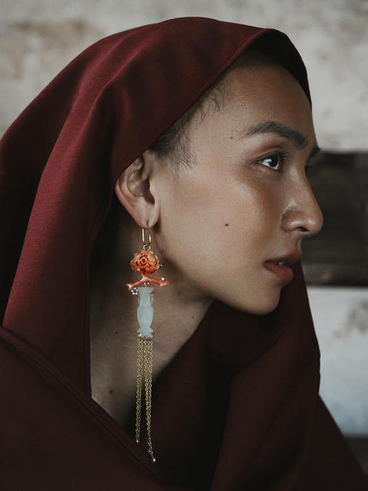 清代和田玉花瓶红珊瑚配淡水珍珠胸针吊坠门挂三用 商品图0