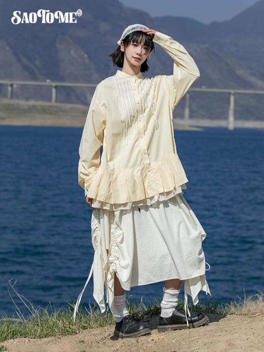 早乙女惠子saotome/STMCS252313/不规则压条百褶小立领衬衫 商品图2