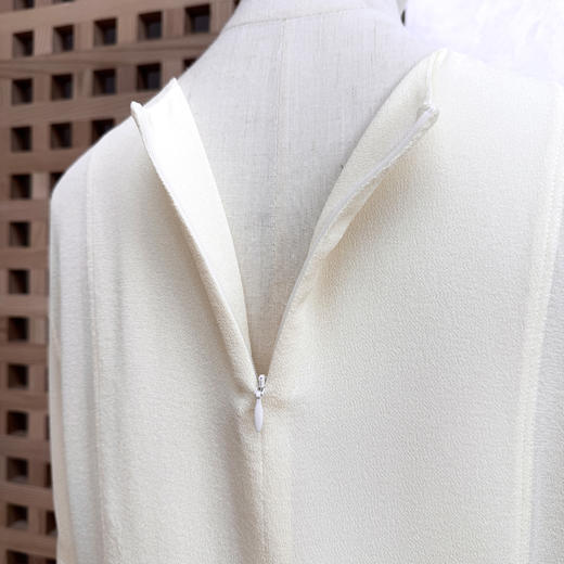 火桐hooton 重磅32姆米鬼绉金扣上衣GD80523 商品图3