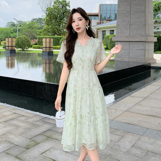 奢姿大码女装2025夏季木耳边减龄V领连衣裙胖妹妹碎花时尚裙子9952853144 商品图0