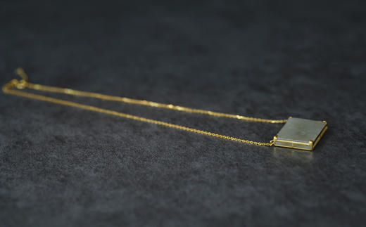 18k镶嵌晚清和田玉兔子项链 商品图2