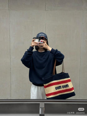 原厂皮𝐦𝐢𝐮 拉菲草编织包