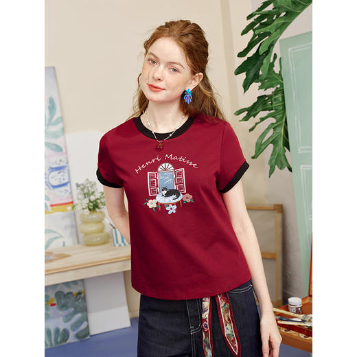 两三事 窗前絮语 2025夏季新款休闲拼色边印花短袖t恤女 商品图1