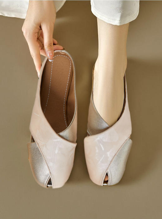 步履生花，演绎东方美学！夏季软皮国风印花拼色方头镂空懒人半拖穆勒凉拖鞋 商品图4