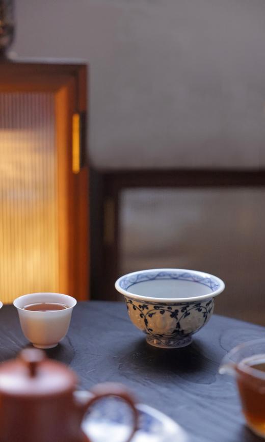 【怀宣临古】堆雕缠枝莲大压手杯 满容约140cc 商品图0