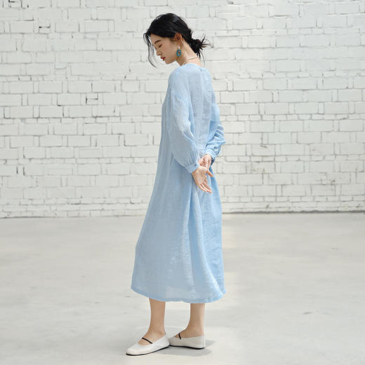 绽放旅行女装373朵【莫兰迪系列】干洗亚麻花边拼接V领长袖连衣裙 商品图2