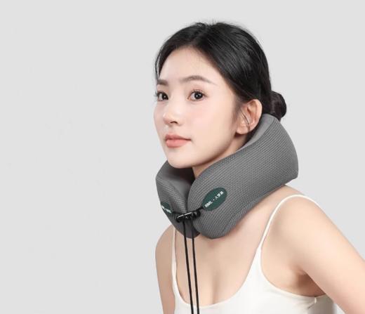 🌸59到手❗夏季长途出行必备，✨便携出行护脖轻装备❗【入梦莱便携U型枕】 💥夏季暑期正值出游季，小巧便携的U型枕，🥰能给脖子带来柔软舒适的承托 ✅便携收纳✅实用有颜值✅脖子不酸 商品图1