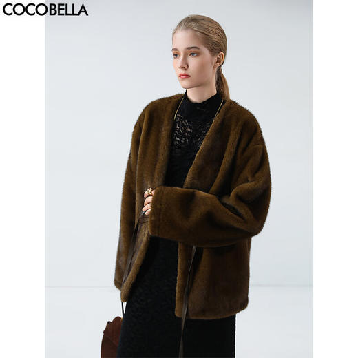 COCOBELLA高奢原色仿貂绒环保皮草外套PU腰带短款大衣FU3003-2 商品图0