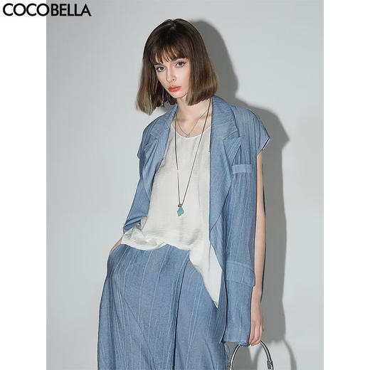 【限时特惠】COCOBELLA古法木兰炒色压褶马夹夏轻薄双排扣通勤马甲WS3001 商品图0