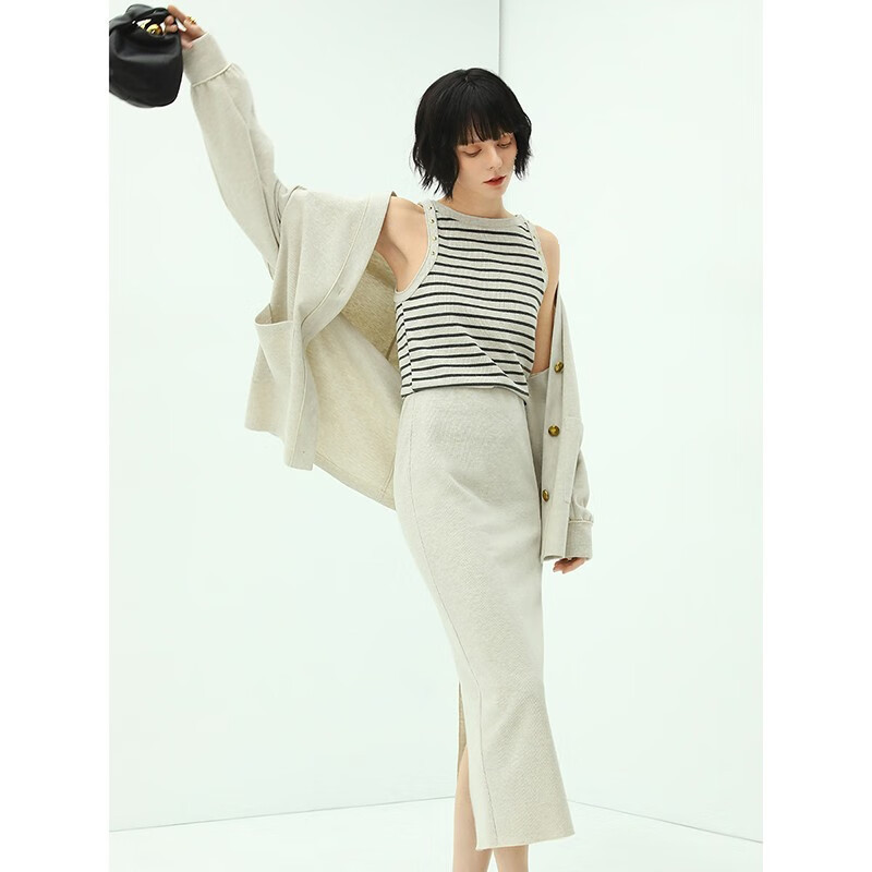 COCOBELLA简约后开叉基础款针织半身裙女一步长裙HS97B