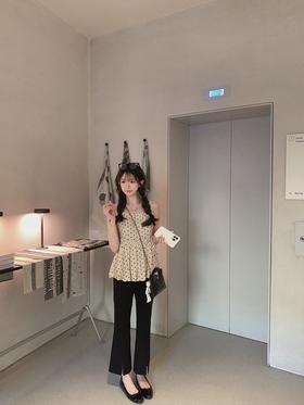 金蘑菇菇 好版型取胜 通勤套组/设计感波点top上衣+九分小黑裤