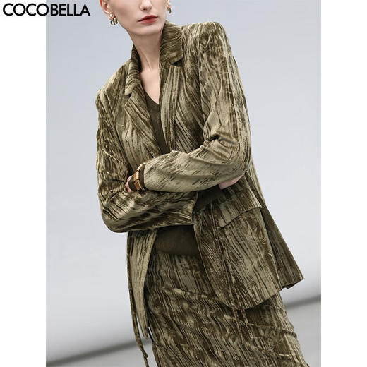 COCOBELLA新中式竹叶拓印压褶丝绒西装女国风盘扣外套SI3032 商品图0