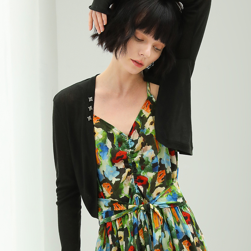 COCOBELLA设计感遮阳针织小开衫女夏轻薄舒适空调衫MZ121B