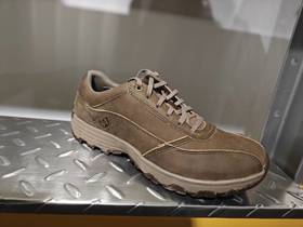 【云粉节】【95折】6楼卡特CAT秋款舒适出行鞋浅褐色P720705O3NMC29,吊牌价1198 ，现价1138