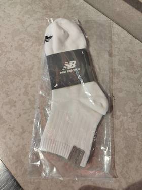 【云粉节】 【新品】7楼 NewBalance运动百搭短袜吊牌价：59元
