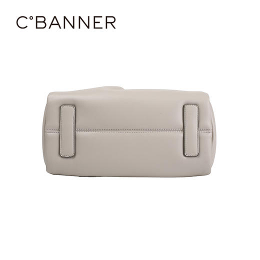 千百度秋季都市时尚女性手工感背提包A25461007 商品图4