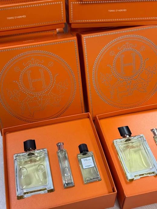 爱马仕 大地三件礼盒套装 淡香水100ml 香水15ml 沐浴露40ml 大盒橙色盒 商品图2