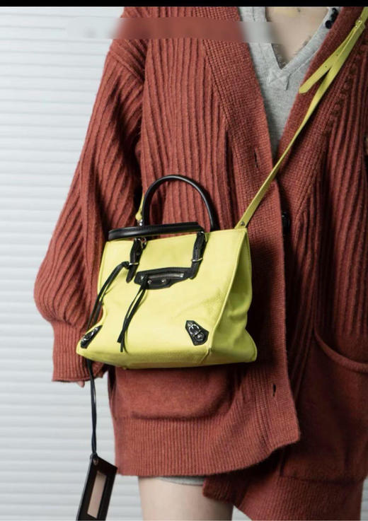 巴黎世家 拼色 牛皮 柠檬黄拼黑 机车包 商品图1