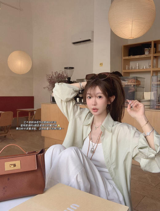 金蘑菇菇 自由的呼吸 乔妹衬衫套组/ 洋气衬衫+牛仔短裤 商品图0