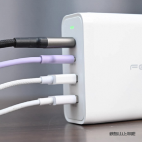 【美规/送转接头】4口充电站 245W氮化镓充电器2C+2A充电头适用笔记本平板手机