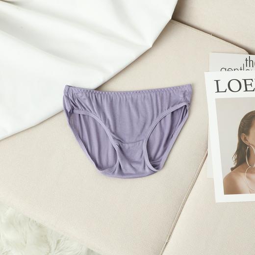 丁摩 真丝文胸女新款薄款无钢圈胸罩无痕桑蚕丝少女三角杯内衣套装13007 商品图9