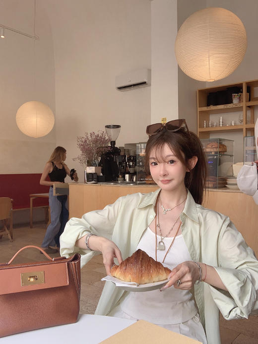 金蘑菇菇 自由的呼吸 乔妹衬衫套组/ 洋气衬衫+牛仔短裤 商品图10