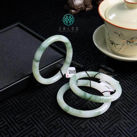 金丝玉手镯-天山翠圆条# 商品图0