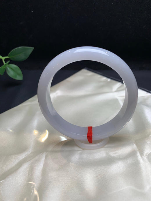 620485，58.8淡紫底手镯，整圈带淡淡的紫底，细腻清爽 商品图2