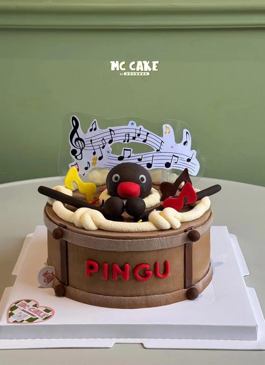 pingu音乐蛋糕【只有单层夹心】【外层为巧克力奶油】 商品图0