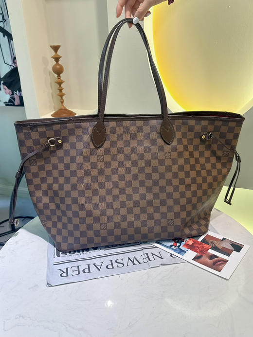 LV 大号 棕棋盘格 红条纹内里 nf 托特包 商品图0