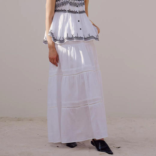 亚麻镂空蛋糕裙 商品图0