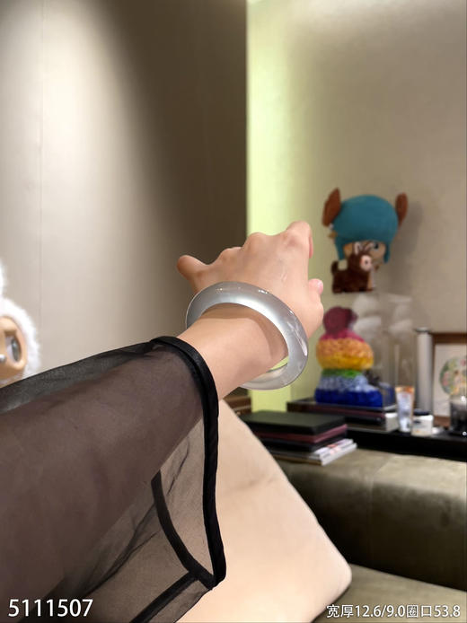 宽版玻璃种手镯【5111507】圈口53.8~具体价格微信咨询 商品图0