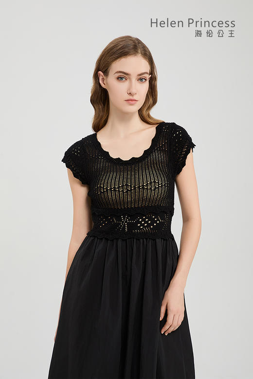 镂空钩花U领连衣裙 商品图8