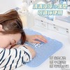 【超模君福利 9.9抢德国黑科技冰晶坐垫】夏天多场景冰感降温 坐垫/沙发垫/睡垫/汽车垫 稳定冷感因子 耐磨防水 可折叠揣兜走 商品缩略图2