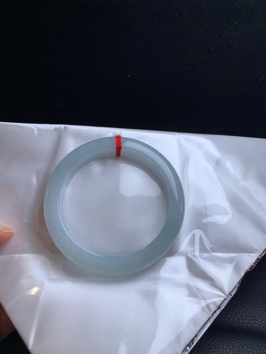 620488，60.5晴绿色手镯 ，底妆细润干净 满圈带淡淡的底色 商品图5