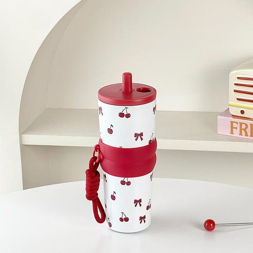 高颜值咖啡杯 ，可爱公仔设计+700ML超能装，保温保冷全搞定🌟随身携带，颜值即正义！  商品图8