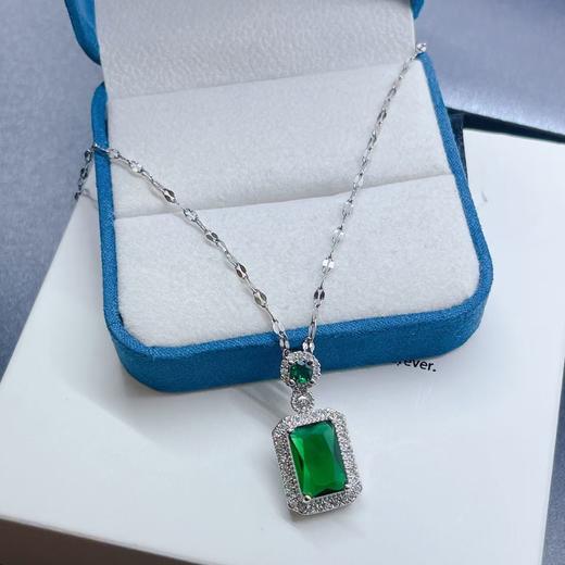 绿色项链轻奢小众夏天精致不掉色2025年新款日常复古钛钢锁骨链女 商品图2