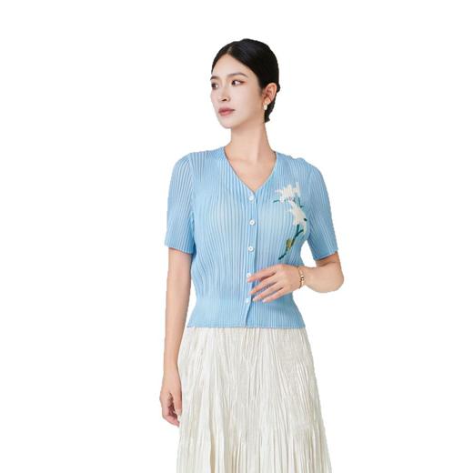 「自」全新升级【铂金会员183/天猫249/差价66】(53739)洛诗琳气质褶皱T恤2025夏季时尚薄款印花百搭温柔风短袖开衫 商品图4