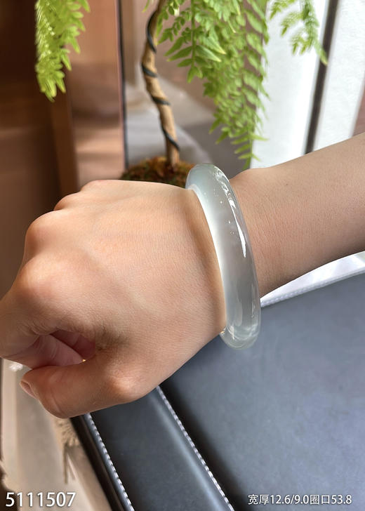 宽版玻璃种手镯【5111507】圈口53.8~具体价格微信咨询 商品图3