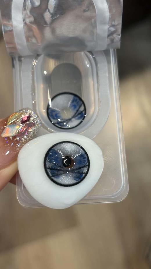 ninamond日抛cos 致命蝴蝶 直径14.5mm着色14.2mm (两片装) 商品图2